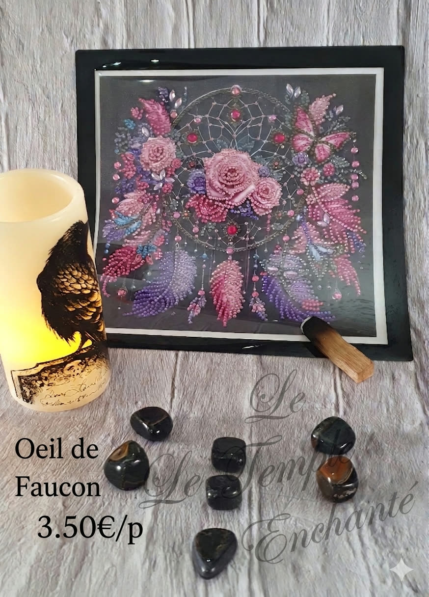 Œil de Faucon — pierre roulée